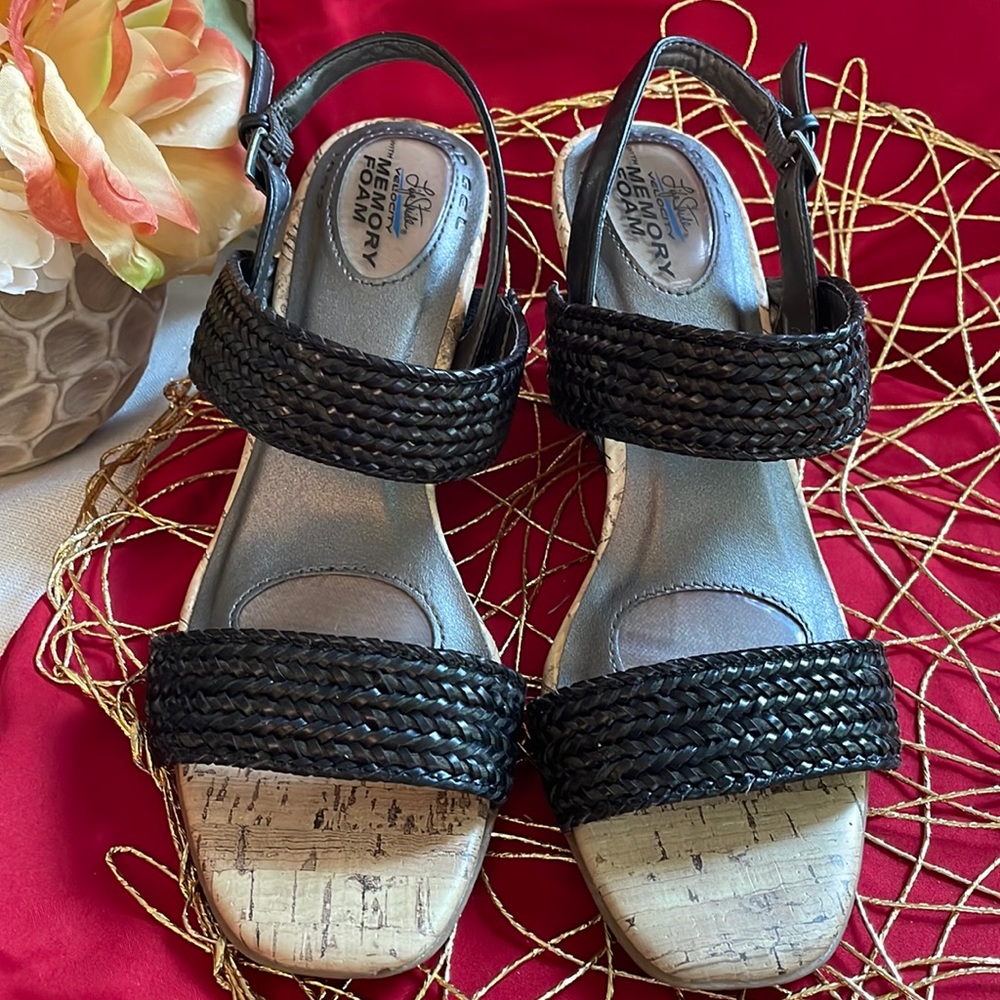 Wedge sandals